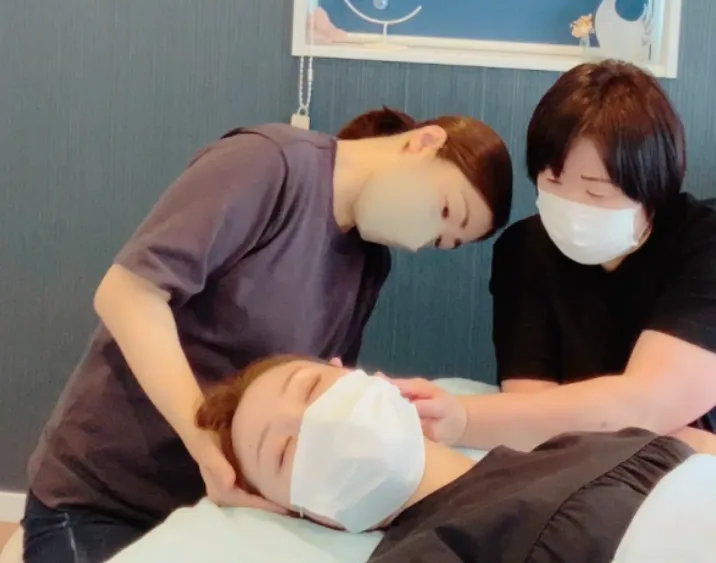 頭の休日アドバンス講座(2日間で習得できるドライヘッドスパ講座)